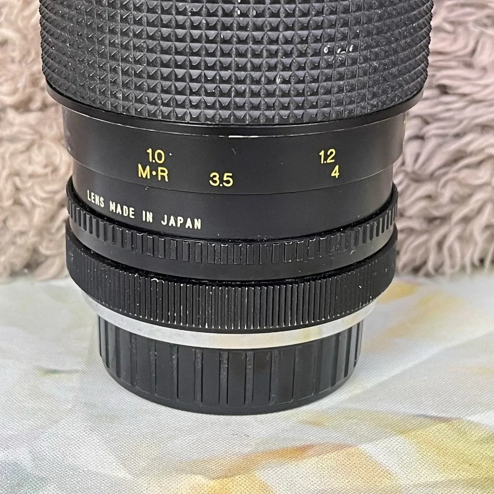 Vivitar Lenses MC 75-205mm 2X Matched Multiplier F/3.5-4.5 Case Made In JAPAN